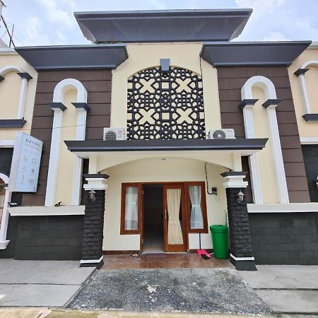 Adiputra Guesthouse 2 By Homiq Ngabean Kültér fotó