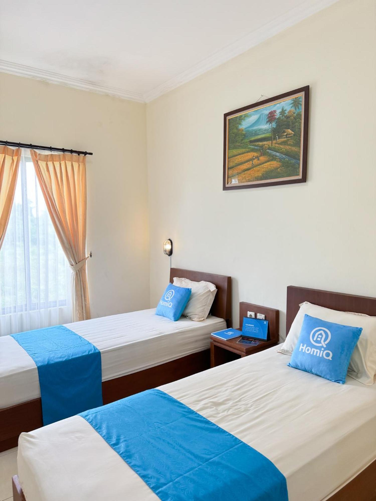 Adiputra Guesthouse 2 By Homiq Ngabean Kültér fotó